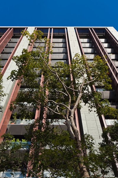 東騰千里-台北市建國北路二段176-182號